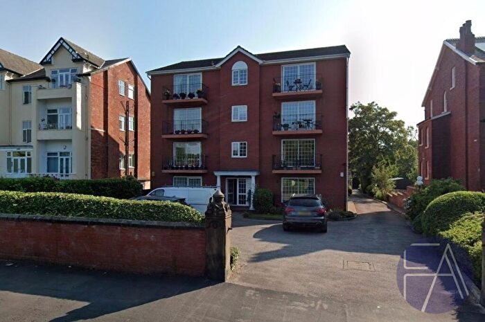 Flat For Sale In Park Road West, Southport, Merseyside, PR9