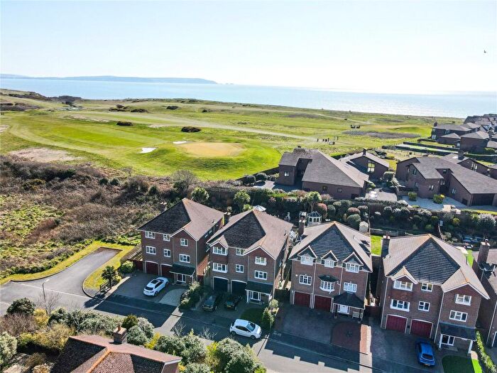 5 Bedroom Detached House For Sale In Willow Walk, Barton On Sea, New Milton, Hampshire, BH25