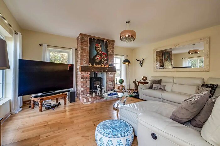5 Bedroom Detached House For Sale In Lurgan Road, Crumlin, BT29