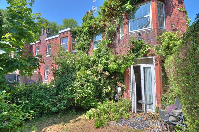 2 Bedroom Flat For Sale In Gosford Lane, Glasgow, G14