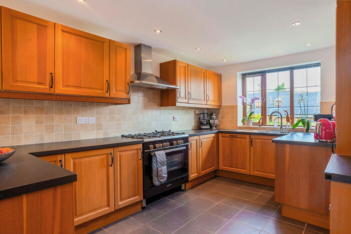4 Bedroom Detached House For Sale In The Close, Epwell, OX15