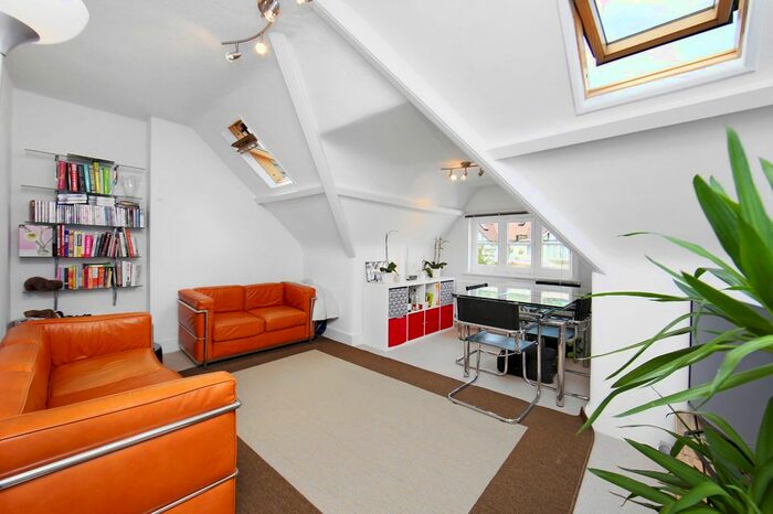 1 Bedroom Flat To Rent In Church Lane, London N8