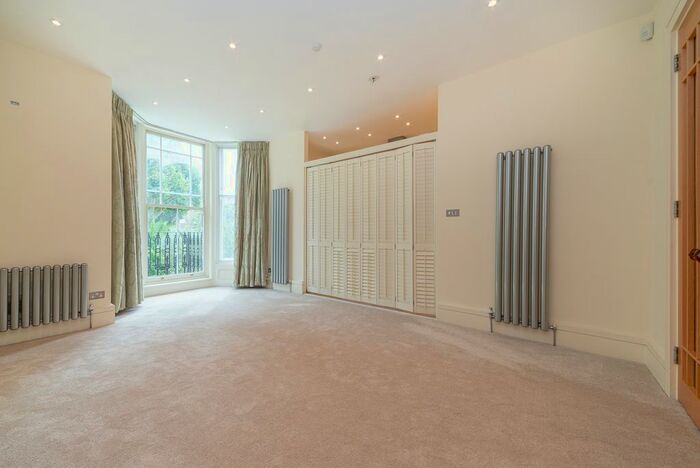 1 Bedroom Flat To Rent In Warrington Crescent, Maida Vale, W9