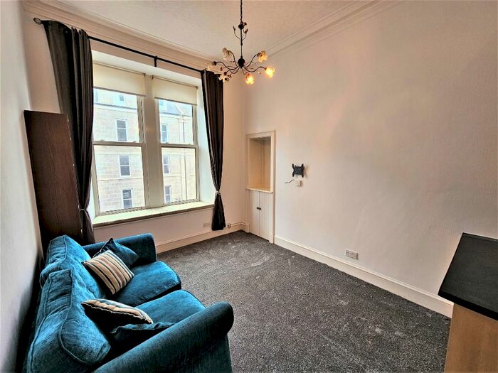 1 Bedroom Flat To Rent In Rosemount Viaduct, Rosemount, Aberdeen, AB25