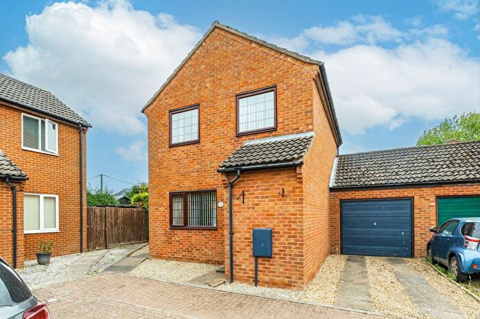 3 Bedroom Detached House For Sale In Highfield Close, Foulsham, NR20