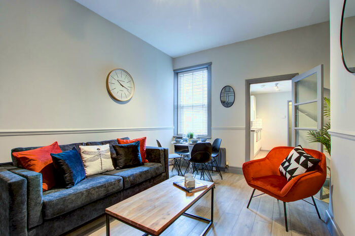 2 Bedroom Flat To Rent In (&#;pppw) Chillingham Road, Newcastle Upon Tyne, NE6