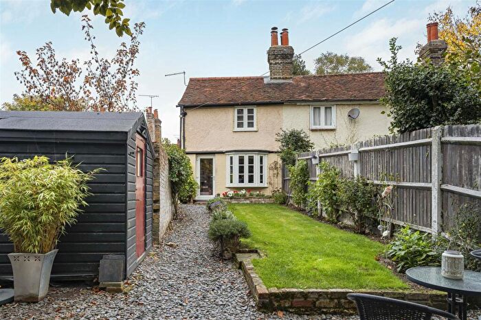 2 Bedroom Cottage For Sale In Hertingfordbury Road, Hertingfordbury, SG14