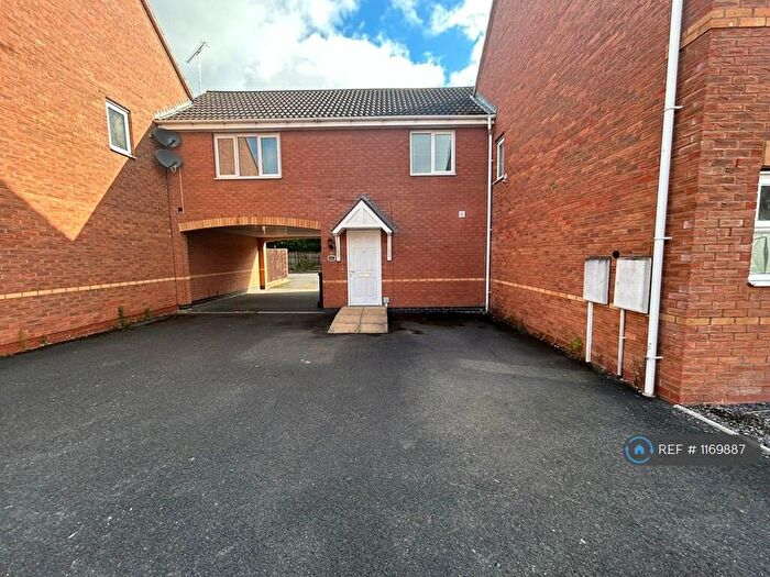 2 Bedroom Terraced House To Rent In Lynnon Field, Warwick, CV34