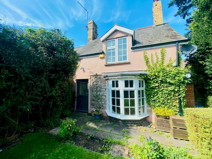 3 Bedroom Cottage To Rent In Church Lane, Marshfield, CF3