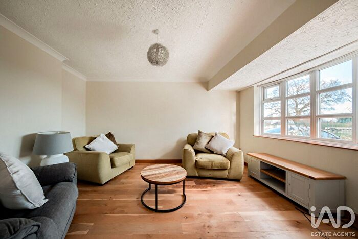 2 Bedroom Semi-Detached House For Sale In Wensley Road, Birmingham, B26