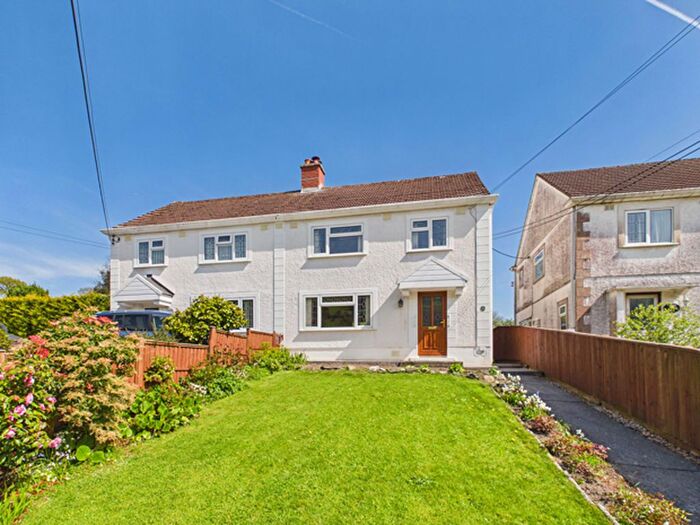 3 Bedroom Semi-Detached House For Sale In Felingwm Uchaf, Carmarthen, SA32