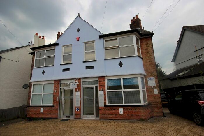 1 Bedroom Flat To Rent In Belmont Road, Uxbridge, UB8