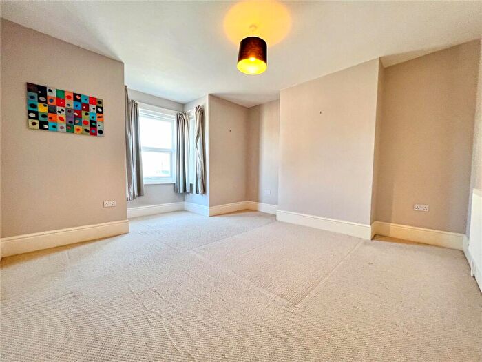 2 Bedroom Apartment To Rent In Wimborne Road, Poole, Dorset, BH15