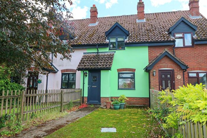 2 Bedroom Terraced House For Sale In Green Man Place, Tunstall, Woodbridge, IP12