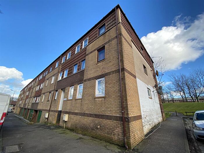 2 Bedroom Flat To Rent In Braehead Road, Cumbernauld, Glasgow, G67