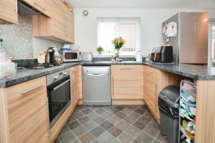 4 Bedroom Detached House For Sale In Brambling Way, Scunthorpe, DN16