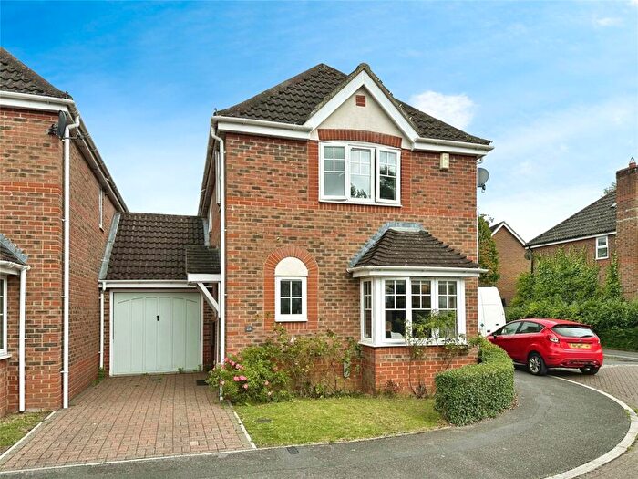 3 Bedroom Detached House For Sale In Mallard Way, Aldermaston, Reading, Berkshire, RG7
