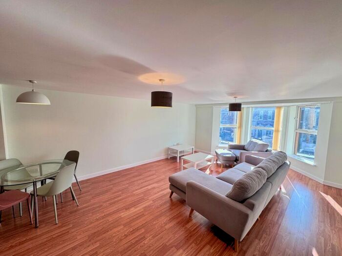 2 Bedroom Flat To Rent In Bridgford Point, West Bridgford, NG2