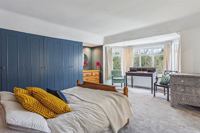 3 Bedroom Flat To Rent In Portnall Drive, Wentworth, Virginia Water, GU25