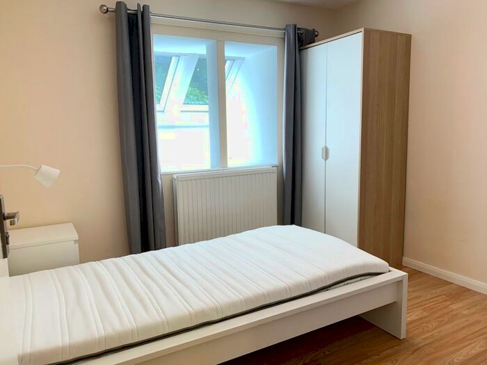 1 Bedroom House Of Multiple Occupation To Rent In Geddington Road, Corby, NN18