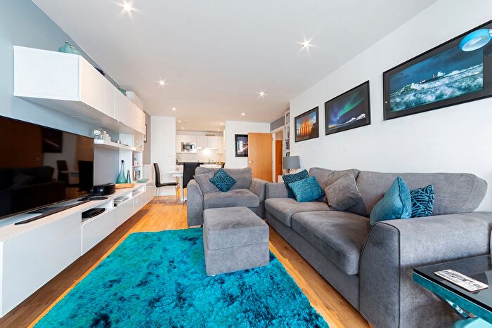 2 Bedroom Flat To Rent In Beacon Point, Dowells Street, London, SE10