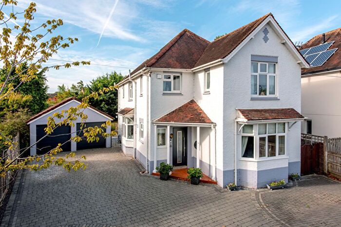 4 Bedroom Detached House For Sale In Stoke Road, Taunton, TA1