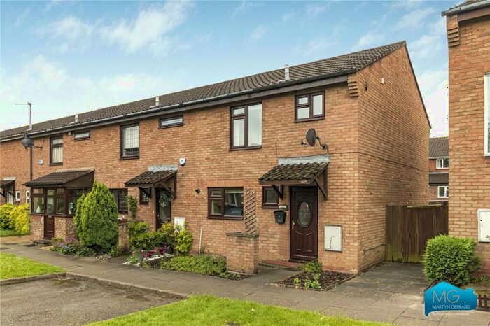 3 Bedroom Terraced House To Rent In Warrens Shawe Lane, Edgware, London, HA8