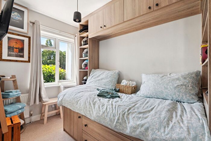 3 Bedroom Terraced House For Sale In Gaston Bridge Road, Shepperton, Surrey, TW17