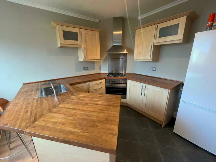 3 Bedroom Terraced House To Rent In Swindon, Wiltshire, SN1