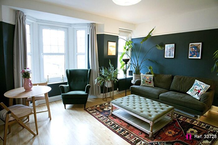 2 Bedroom Maisonette For Sale In Doone Road, Bristol, BS7