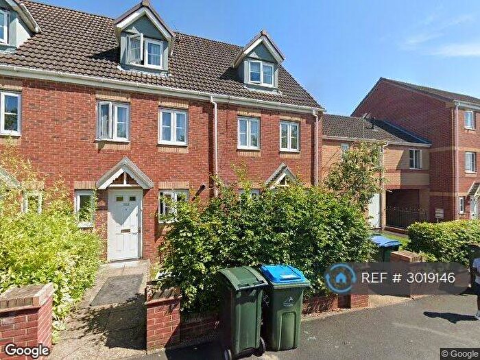 3 Bedroom Terraced House To Rent In Signet Square, Coventry, CV2