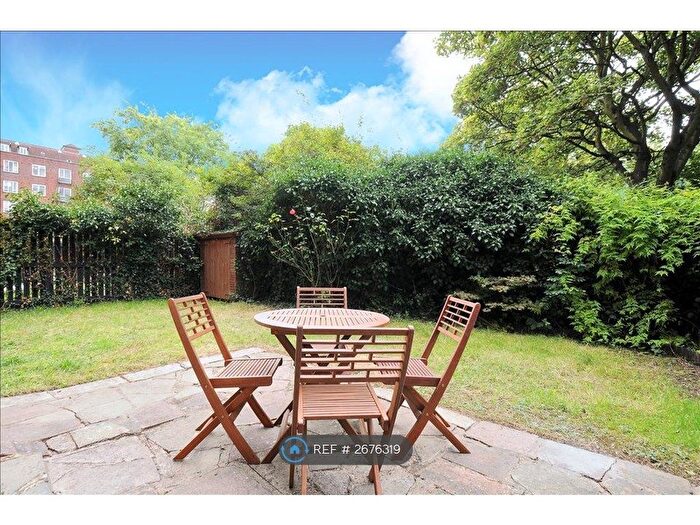 2 Bedroom Flat To Rent In Vermont Road, London, SW18