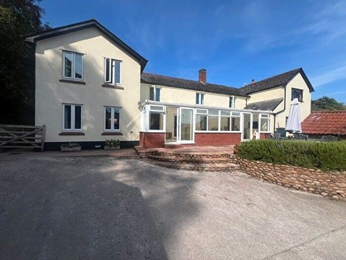 5 Bedroom Semi Detached House To Rent In Exeter Road, Ottery Saint Mary, EX11