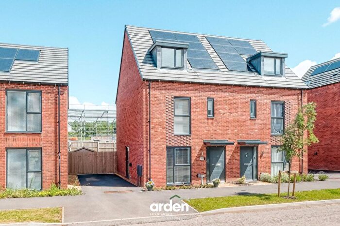 4 Bedroom Semi-Detached House For Sale In Metropolitan Way, Rednal, B45