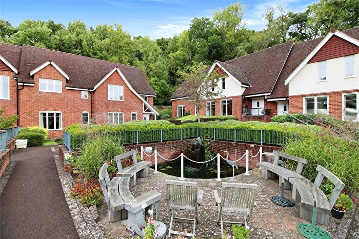 2 Bedroom Flat For Sale In Salisbury Road, Sherfield English, Romsey, Hampshire, SO51