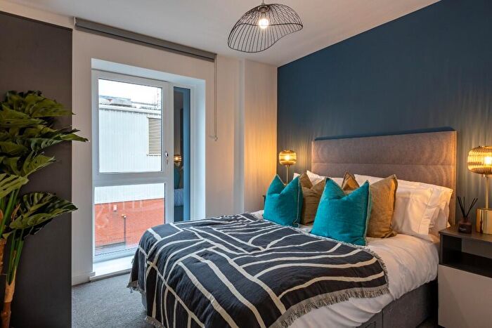 2 Bedroom Flat To Rent In Flat, Sherborne Place, Birmingham, B16