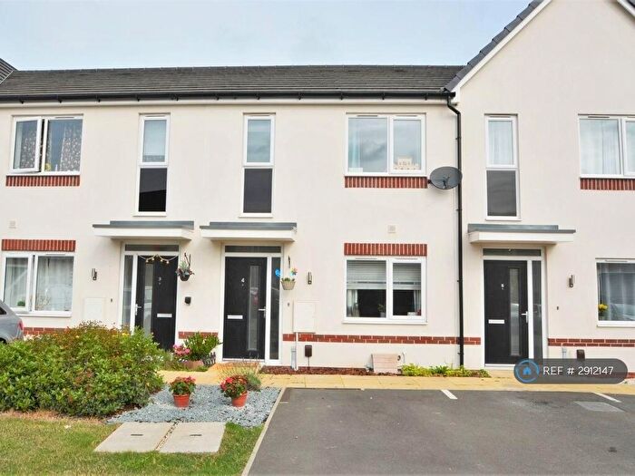 2 Bedroom Terraced House To Rent In Procter Close, Rugby, CV21