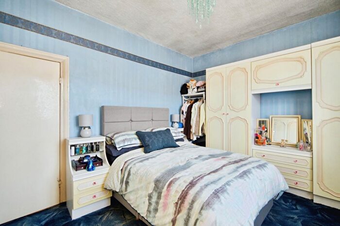 3 Bedroom Terraced House For Sale In Burford Road, East Ham, London, E6