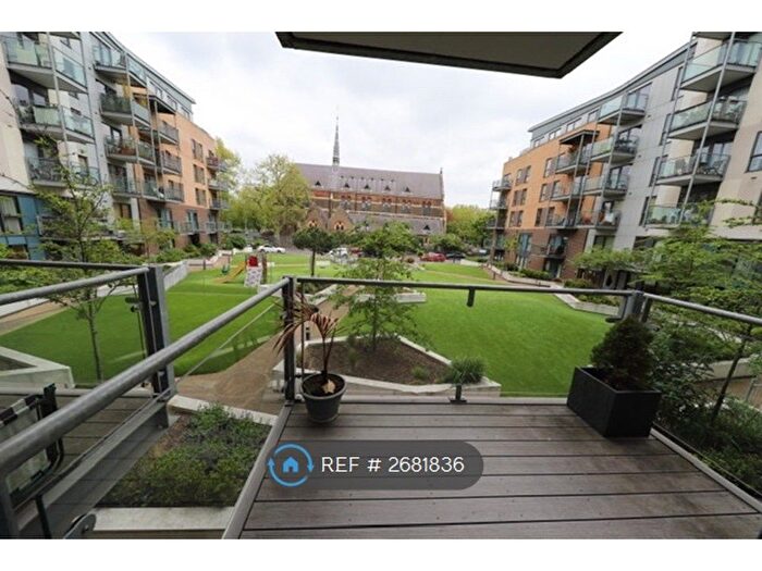 2 Bedroom Flat To Rent In Mercury House, London, E16