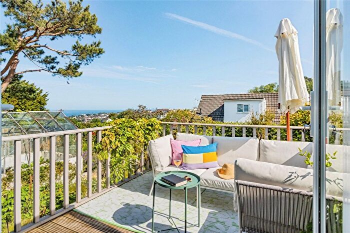 2 Bedroom Bungalow For Sale In Elm Park, Paignton, Devon, TQ3