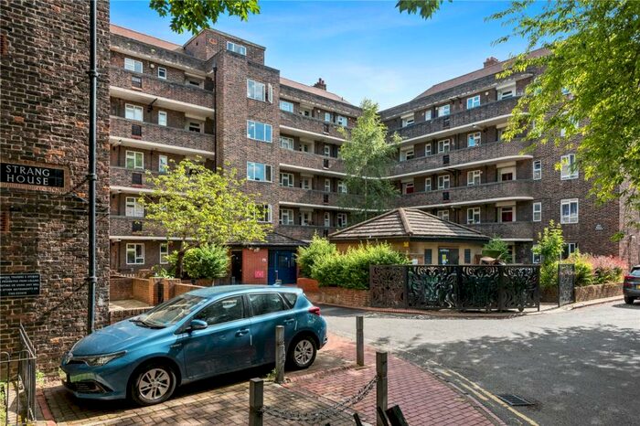 Studio To Rent In Britannia Row, London, N1