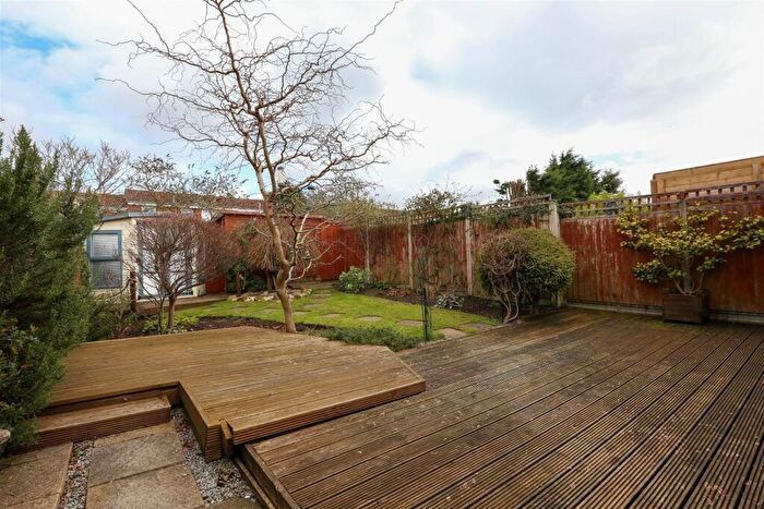 2 Bedroom Semi-Detached Bungalow For Sale In The Poppins, Leicester, LE4