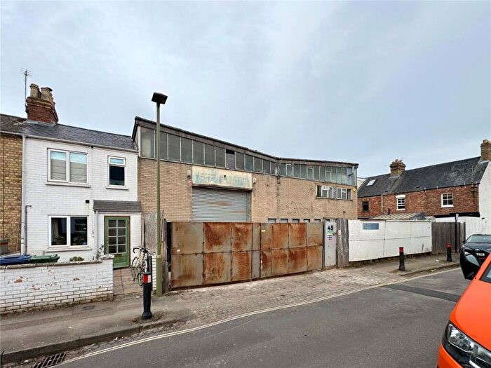 Detached House For Sale In Catherine Street, East Oxford, OX4