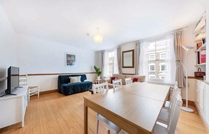 2 Bedroom Property To Rent In Marchmont Street, Russell Square, Bloomsbury, London, WC1N