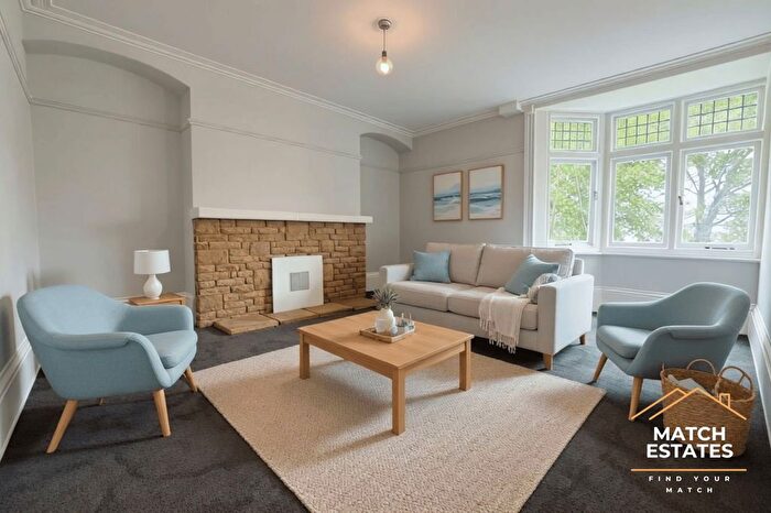 2 Bedroom Flat To Rent In Sandgate Road, Folkestone, Kent, CT20