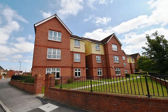 2 Bedroom Flat To Rent In Mill Chase Road, Wakefield, WF2
