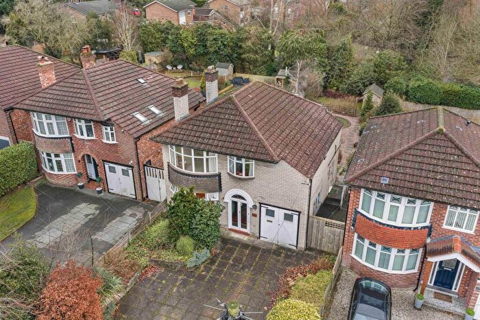 3 Bedroom Detached House For Sale In Bridge Lane, Bramhall, SK7