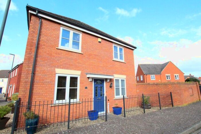 3 Bedroom Detached House To Rent In Redwing Close, Walton Cardiff, Tewkesbury, GL20