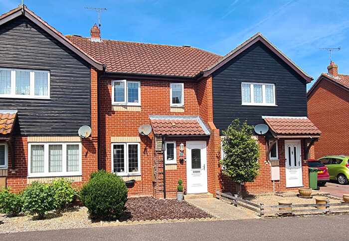 2 Bedroom Terraced House For Sale In Hollybush Road, North Walsham, NR28