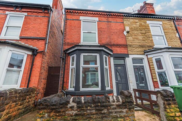 4 Bedroom Semi Detached House For Sale In Crossman Street, Nottingham, Nottinghamshire, NG5